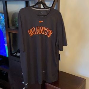 Giants Nike T